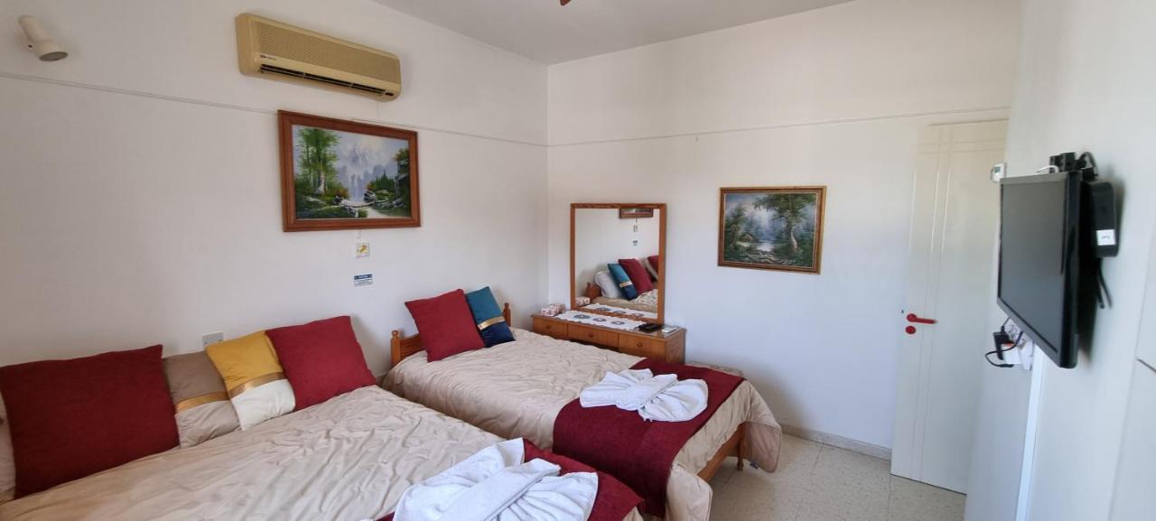 Astrofegia Apartments Near The Sea Agia Marina  Buitenkant foto